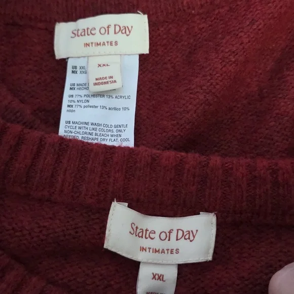 Elegant Red Women's Knit Pants & Sweater Set - Picture 5 of 7